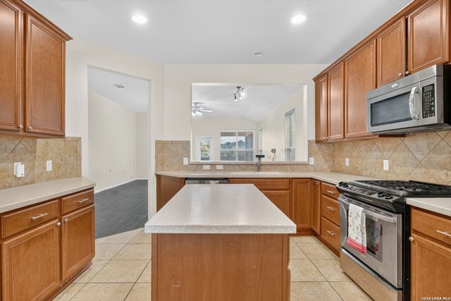 3410 Port Pl, San Antonio, TX 78253