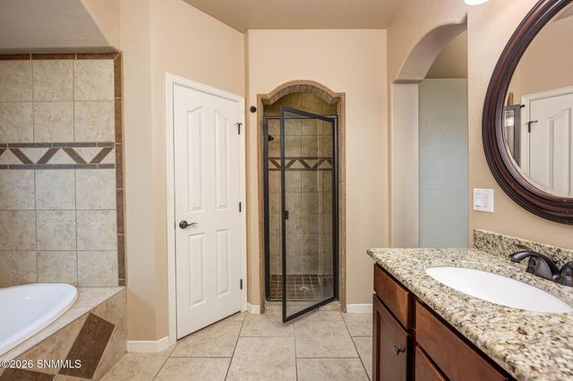 3584 Sierra Bonita Avenue, Las Cruces, NM 88012