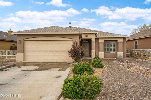 3584 Sierra Bonita Avenue, Las Cruces, NM 88012