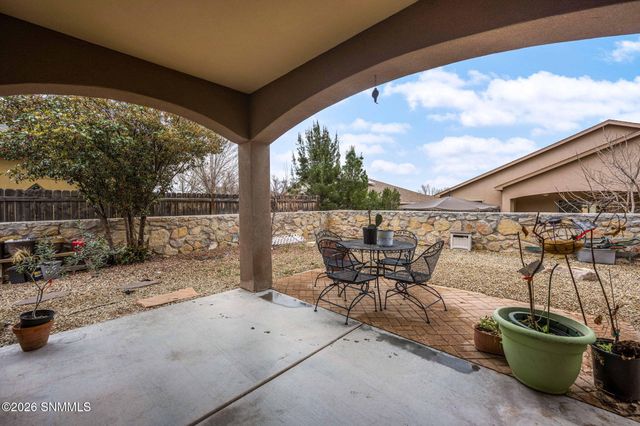 3584 Sierra Bonita Avenue, Las Cruces, NM 88012