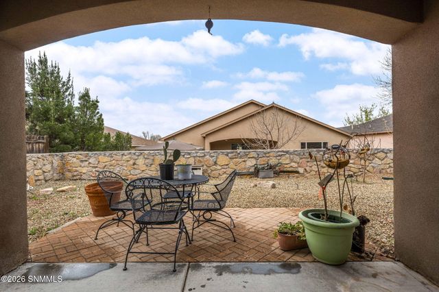 3584 Sierra Bonita Avenue, Las Cruces, NM 88012