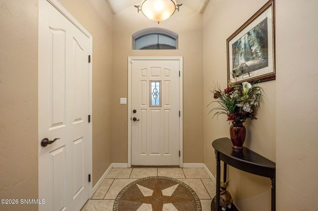 3584 Sierra Bonita Avenue, Las Cruces, NM 88012