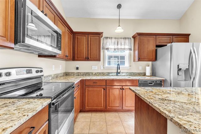 721 Briarcliff Place, Prattville, AL 36066