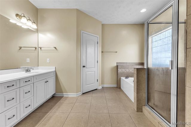 721 Briarcliff Place, Prattville, AL 36066