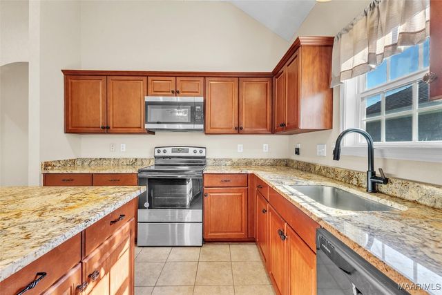 721 Briarcliff Place, Prattville, AL 36066