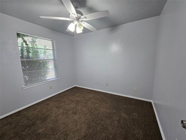 509 Arbor Lane, Lancaster, TX 75134