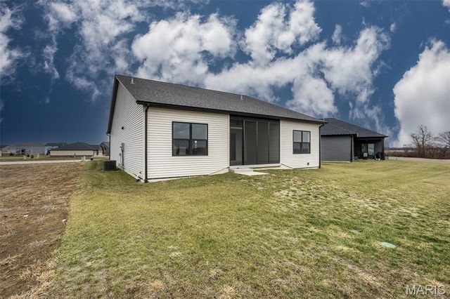 829 Bushwood Way, O'fallon, IL 62269