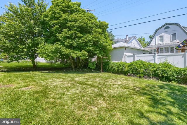 411 N ROCK GLEN RD, Baltimore, MD 21229