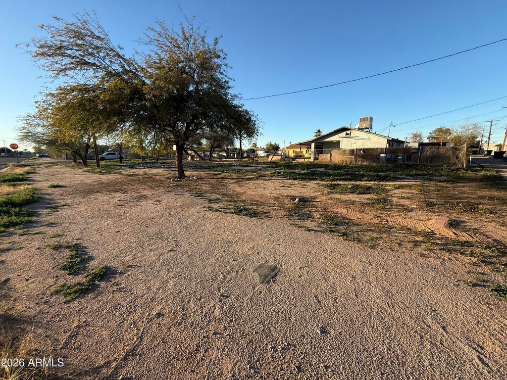 500 N ROOSEVELT Avenue -, Casa Grande, AZ 85122 — exterior