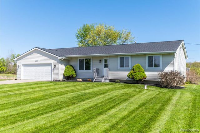 3104 W Baldwin Road, Grand Blanc, MI 48439