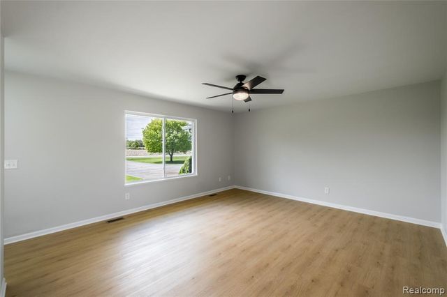 3104 W Baldwin Road, Grand Blanc, MI 48439