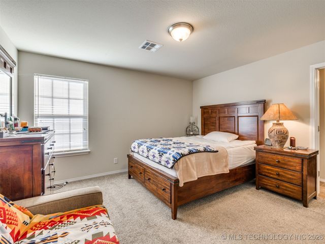 9333 S 255th East Avenue, Broken Arrow, OK 74014
