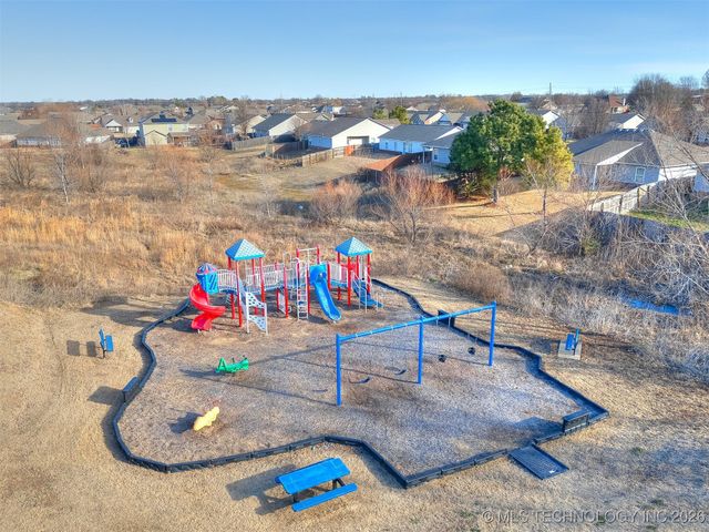 9333 S 255th East Avenue, Broken Arrow, OK 74014