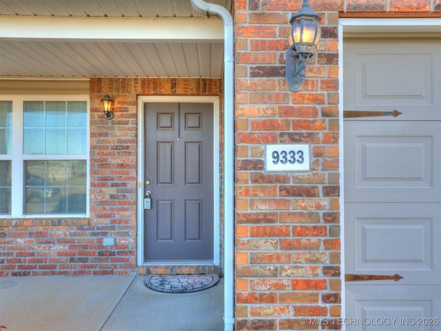 9333 S 255th East Avenue, Broken Arrow, OK 74014