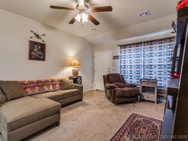 9333 S 255th East Avenue, Broken Arrow, OK 74014