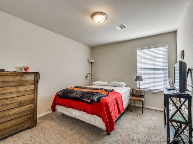 9333 S 255th East Avenue, Broken Arrow, OK 74014