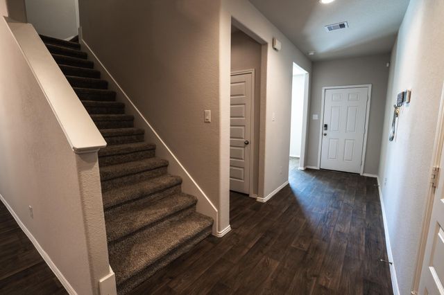 939 Petunia Falls Lane, Rosharon, TX 77583