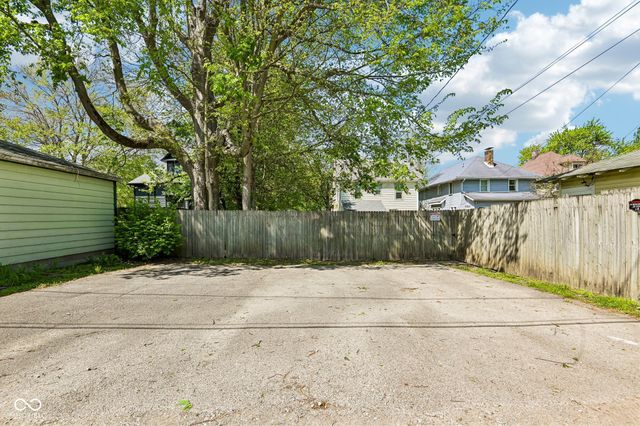 335 S Emerson Avenue, Indianapolis, IN 46219