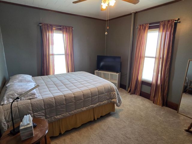 11857 L Avenue, Parkersburg, IA 50665