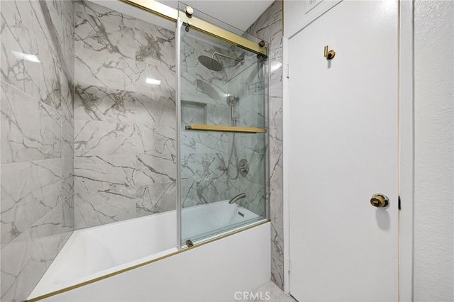 11360 166th 10, Cerritos, CA 90703
