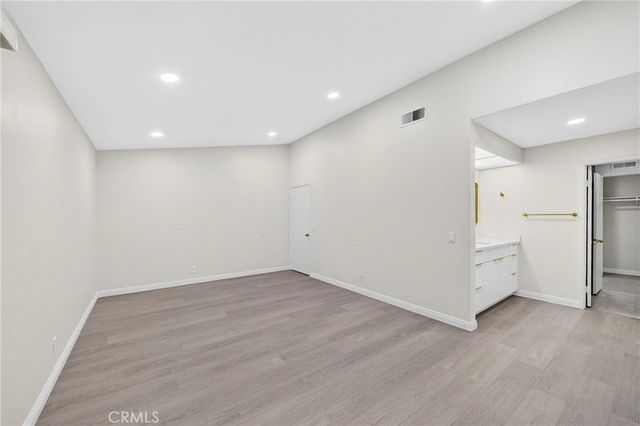 11360 166th 10, Cerritos, CA 90703