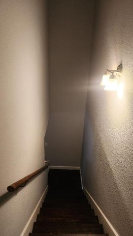 2807 W Slaughter LN B, Austin, TX 78748