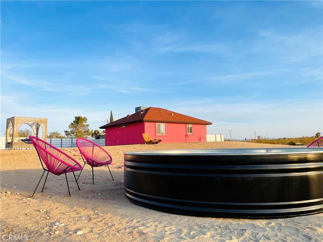 2884 Fortuna, Landers, CA 92285