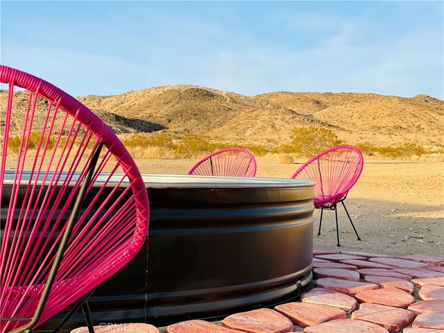 2884 Fortuna, Landers, CA 92285