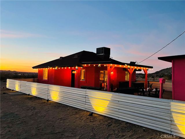 2884 Fortuna, Landers, CA 92285