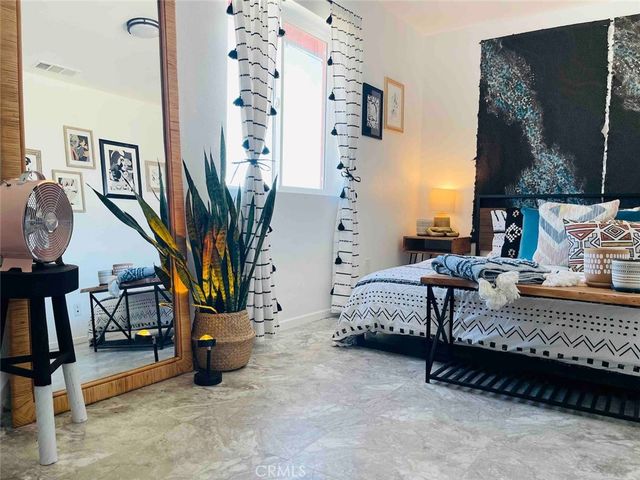 2884 Fortuna, Landers, CA 92285