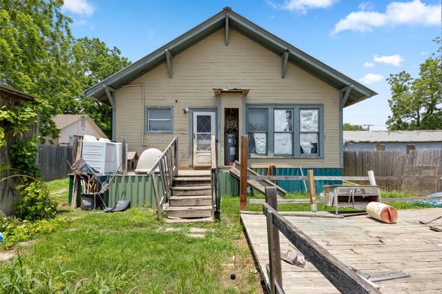 608 E Pecan ST, Taylor, TX 76574