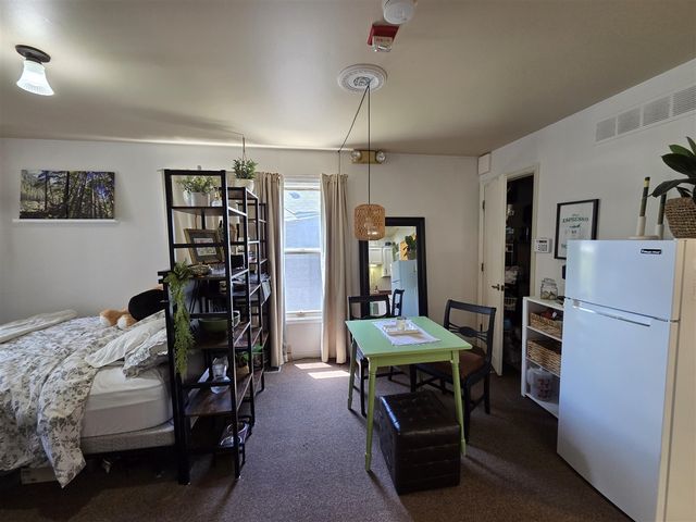 963 W Ann Arbor Trail Unit: 18b, Plymouth, MI 48170