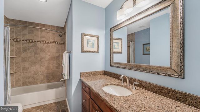 15670 ANDOVER HEIGHTS DR, Woodbridge, VA 22193