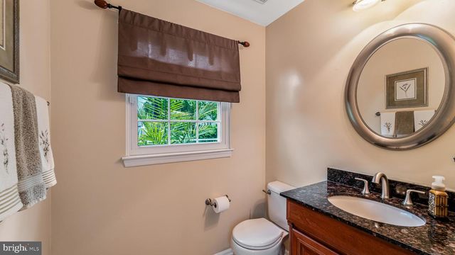 15670 ANDOVER HEIGHTS DR, Woodbridge, VA 22193