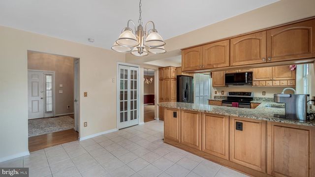 15670 ANDOVER HEIGHTS DR, Woodbridge, VA 22193