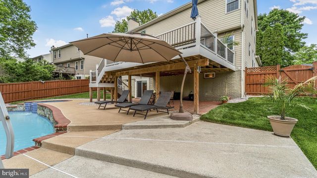 15670 ANDOVER HEIGHTS DR, Woodbridge, VA 22193