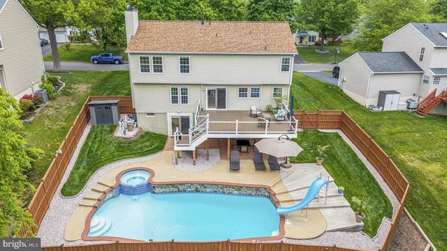 15670 ANDOVER HEIGHTS DR, Woodbridge, VA 22193