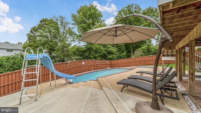 15670 ANDOVER HEIGHTS DR, Woodbridge, VA 22193