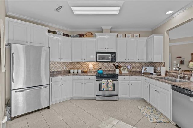 123 Winthrop Court, Dothan, AL 36305