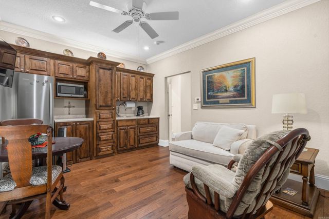 417 Randall Road, Hot Springs, AR 71913