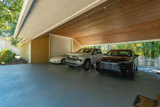 417 Randall Road, Hot Springs, AR 71913