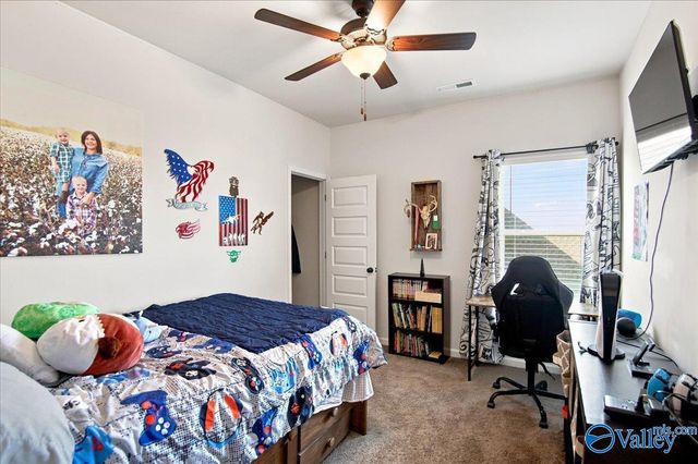 13906 Hill Place Lane, Athens, AL 35611