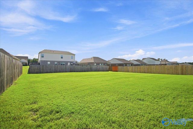 13906 Hill Place Lane, Athens, AL 35611