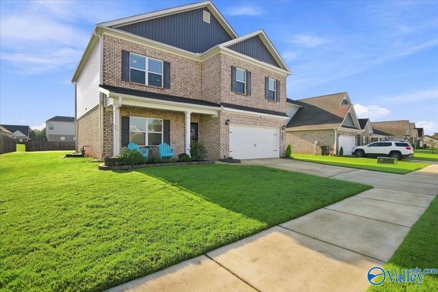 13906 Hill Place Lane, Athens, AL 35611