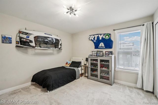 5261 Autumn Kirsten Drive, Fowlerville, MI 48836