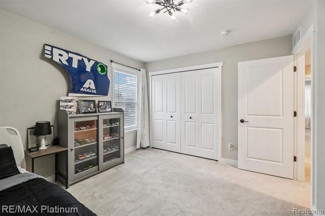 5261 Autumn Kirsten Drive, Fowlerville, MI 48836