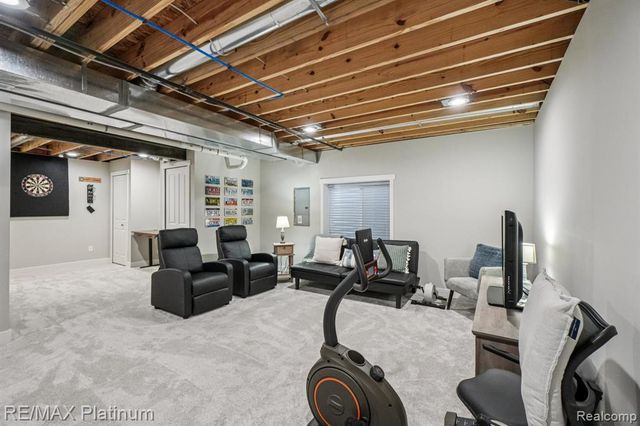 5261 Autumn Kirsten Drive, Fowlerville, MI 48836