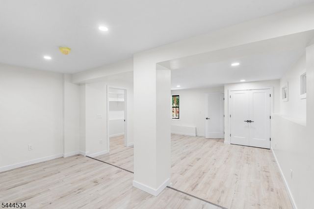 107 Scudders Rd, Sparta Twp., NJ 07871