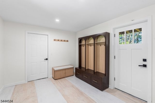 107 Scudders Rd, Sparta Twp., NJ 07871