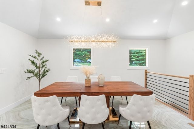 107 Scudders Rd, Sparta Twp., NJ 07871